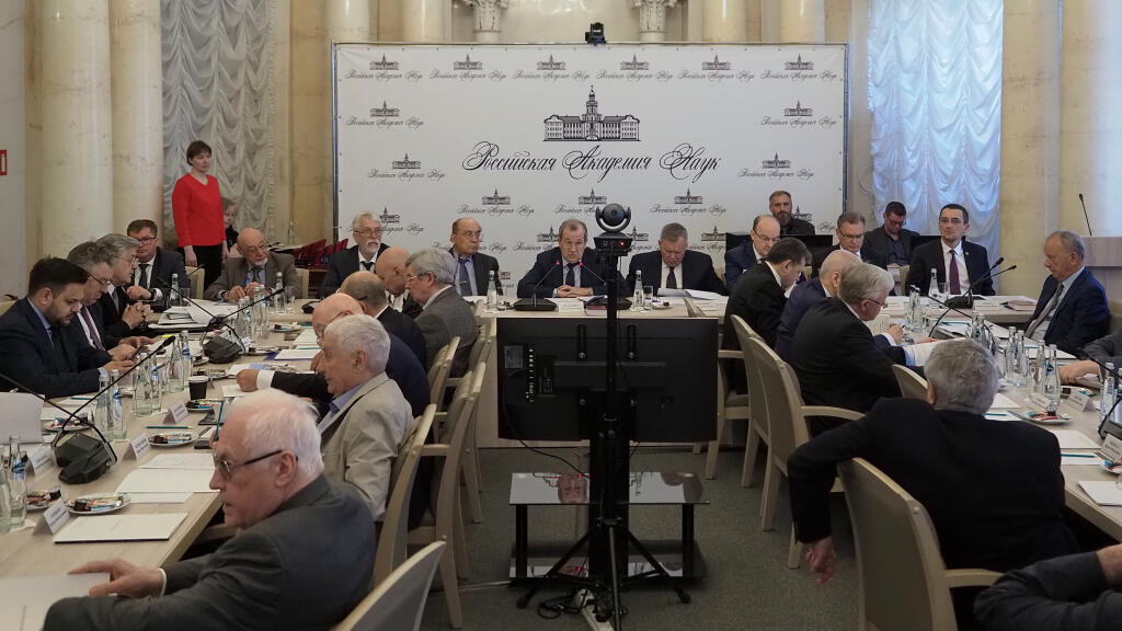 Центру по проблемам экологии и продуктивности лесов РАН присвоено имя академика РАН Александра Исаева
